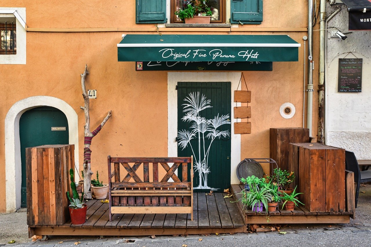 Tout savoir et le un guide complet sur la construction d’une terrasse en palette